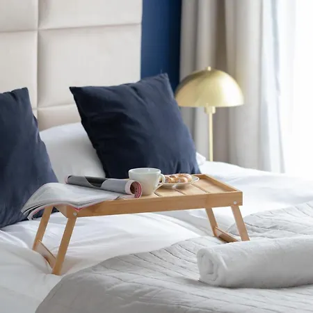 Apartment Stylish Atol With Free Parking In The Heart Of By Renters Gdansk